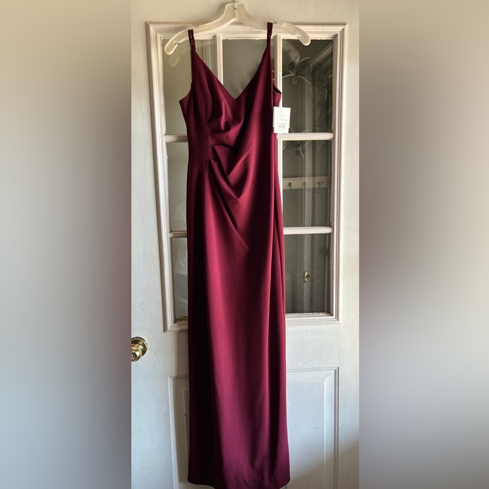 NWT David’s bridal spaghetti strap side drape formal bridesmaid dress